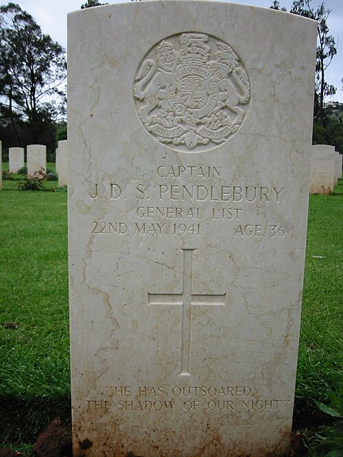 Grave of Pendlebury in Souda Bay War Cemetery