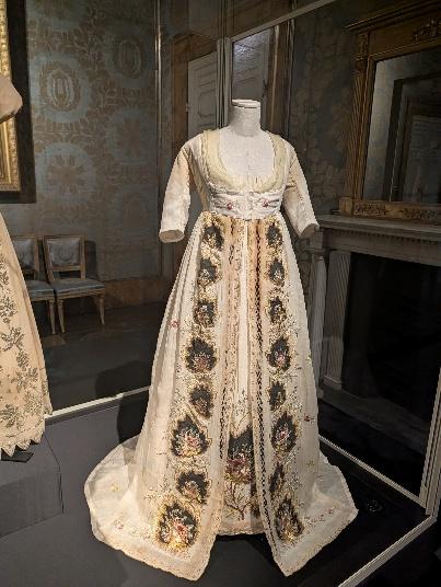 A 18th C. women's gown, Palazzo Pitti