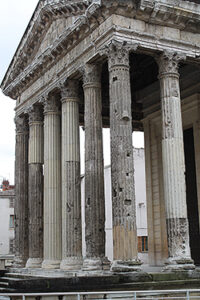 Vienne, temple d'Auguste and Livia